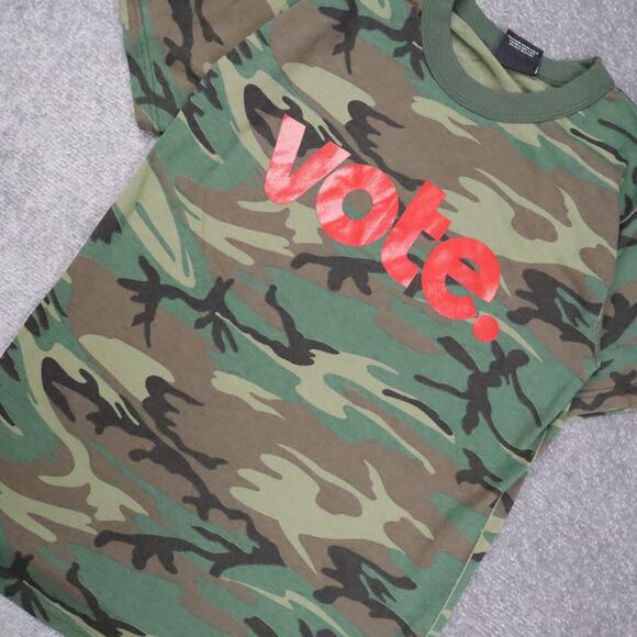 Toby Mac Camouflage Vote Spellout Medium Multicolor Short Sleeve T-Shirt - Picture 8 of 10